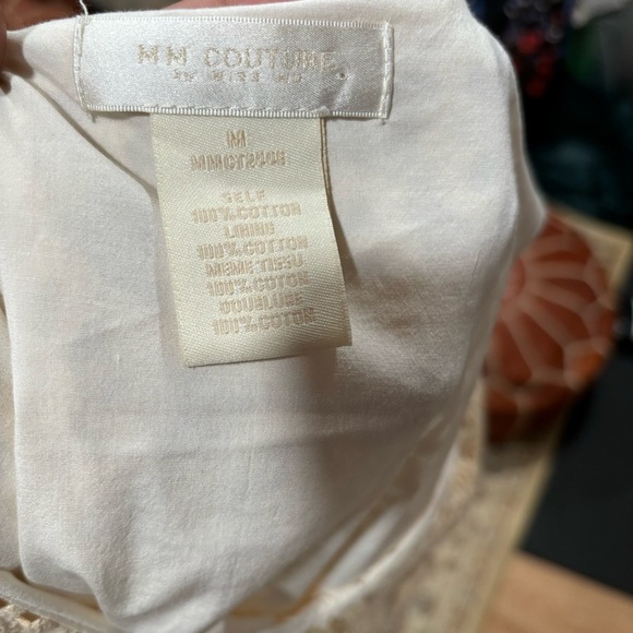 MM Coutoure Lace Detail Shell with Pearl Detail - Picture 5 of 5